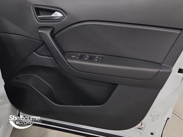 Used Renault Captur 2022 for sale - 76965927: Photo 28