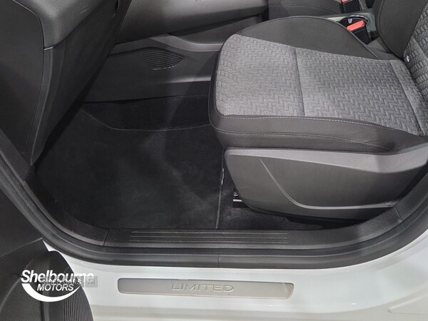 Used Renault Captur 2022 for sale - 76965927: Photo 40