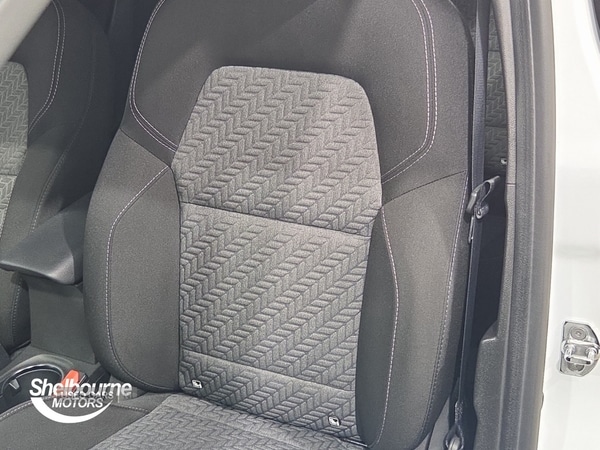 Used Renault Captur 2022 for sale - 76965927: Photo 42