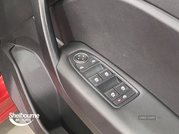 Used Renault Captur 2022 for sale - 76175910: Photo 44