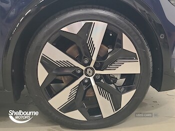 Used Renault Megane 2024 for sale - 77084563: Photo