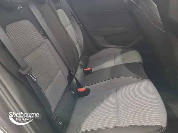 Used Renault Clio 2025 for sale - 76371982: Photo 30