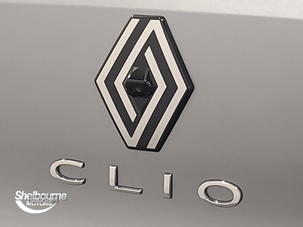 Used Renault Clio 2025 for sale - 76371982: Photo 46