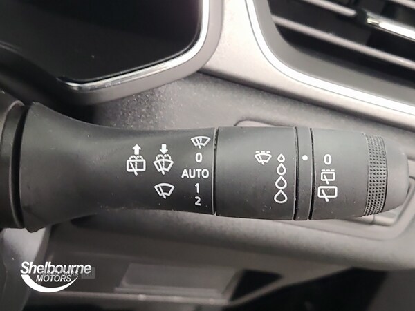 Used Renault Captur 2025 for sale - 76139086: Photo 32