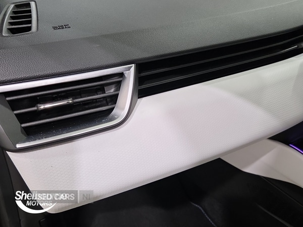 Used Renault Clio 2023 for sale - 77893318: Photo 44