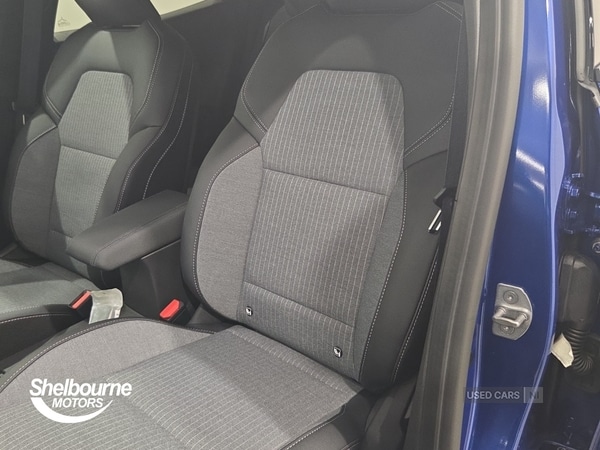 Used Renault Clio 2025 for sale - 77156902: Photo 32