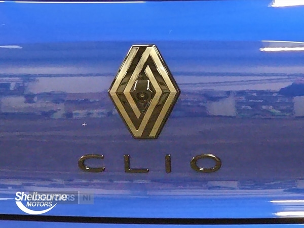 Used Renault Clio 2025 for sale - 77684607: Photo 16