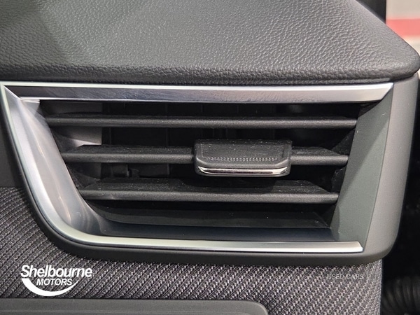 Used Renault Clio 2025 for sale - 76976955: Photo 6