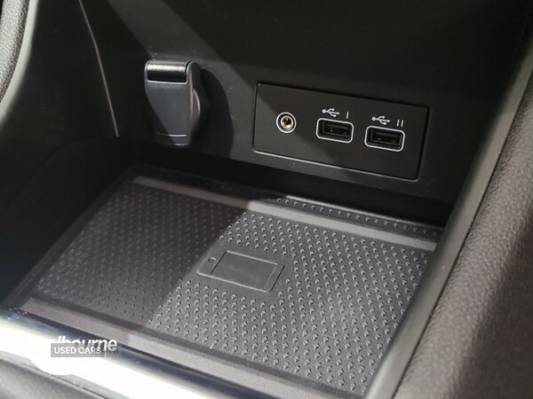 Used Renault Captur 2024 for sale - 76419385: Photo 44