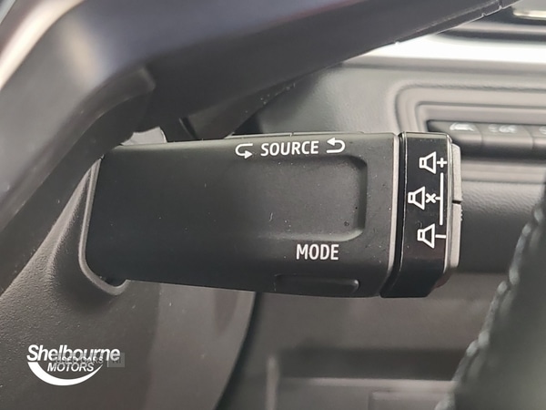 Used Renault Captur 2024 for sale - 76620981: Photo 45