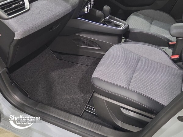 Used Renault Clio 2025 for sale - 77156910: Photo 11