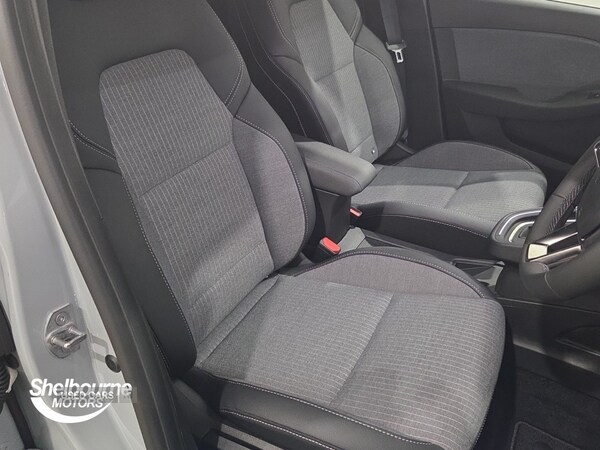 Used Renault Clio 2025 for sale - 77156910: Photo 37