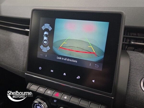 Used Renault Clio 2025 for sale - 77156910: Photo 40