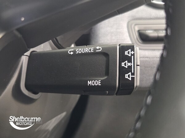 Used Renault Clio 2025 for sale - 77156910: Photo 46