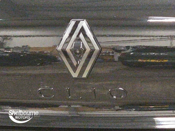 Used Renault Clio 2025 for sale - 77315708: Photo 16