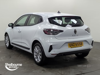 Used Renault Clio 2025 for sale - 76667772: Photo