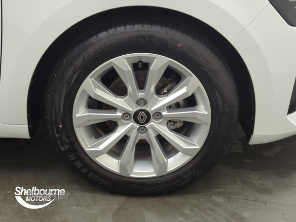 Used Renault Clio 2025 for sale - 76667772: Photo 5