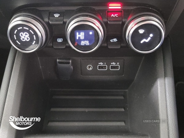 Used Renault Clio 2024 for sale - 76646907: Photo 17