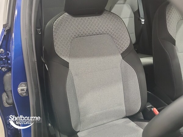 Used Renault Clio 2024 for sale - 76175751: Photo 37