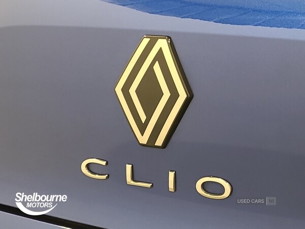 Used Renault Clio 2024 for sale - 76175751: Photo 46