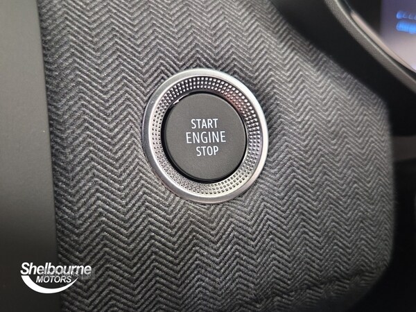 Used Renault Clio 2025 for sale - 77156924: Photo 44