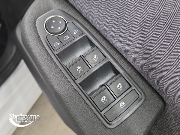 Used Renault Clio 2025 for sale - 77156924: Photo 45