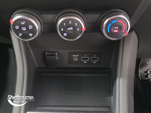 Used Renault Captur 2022 for sale - 77163713: Photo 35