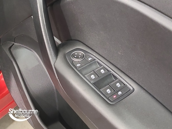 Used Renault Captur 2022 for sale - 77163713: Photo 44