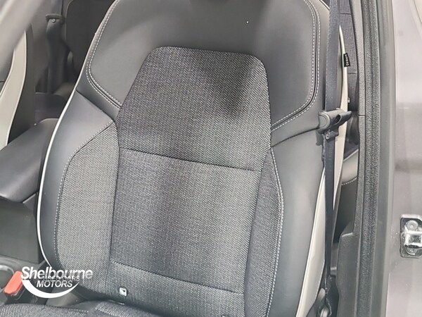 Used Renault Captur 2022 for sale - 76702568: Photo 36