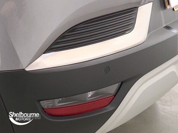 Used Renault Captur 2022 for sale - 76702568: Photo 46