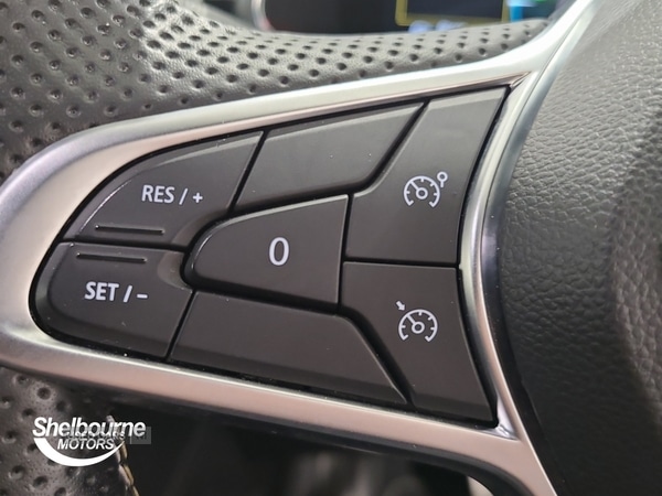 Used Renault Captur 2023 for sale - 76647033: Photo 17