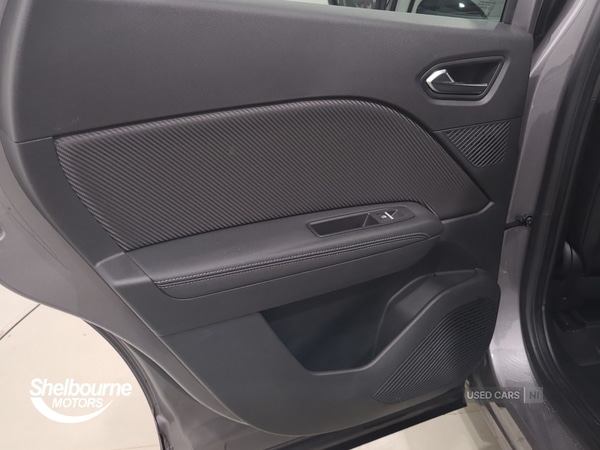 Used Renault Captur 2023 for sale - 76647033: Photo 44