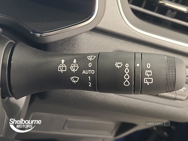 Used Renault Captur 2025 for sale - 76378367: Photo 17