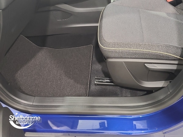 Used Renault Captur 2025 for sale - 76378367: Photo 36