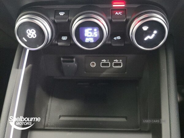 Used Renault Clio 2025 for sale - 76523068: Photo 35