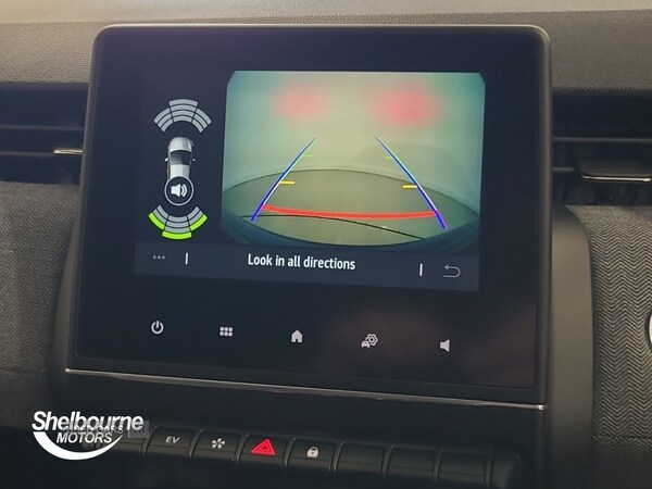 Used Renault Clio 2025 for sale - 76523068: Photo 39