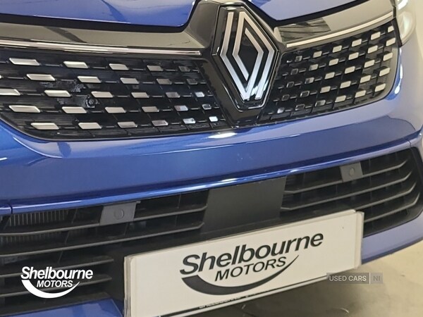 Used Renault Clio 2025 for sale - 76523068: Photo 50