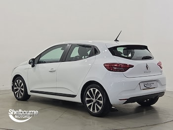 Used Renault Clio 2022 for sale - 76977163: Photo