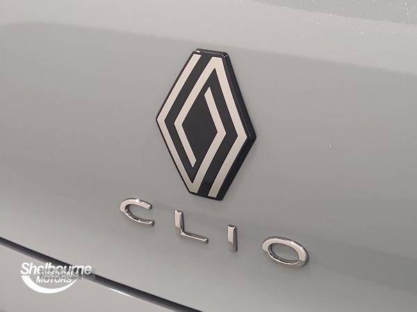 Used Renault Clio 2025 for sale - 76371973: Photo 37