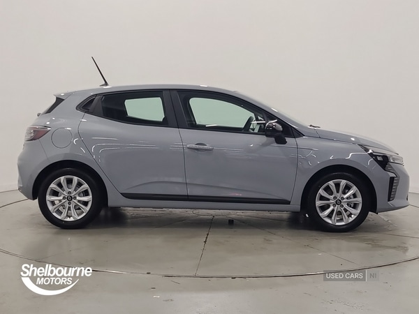 Used Renault Clio 2025 for sale - 76371973: Photo 4