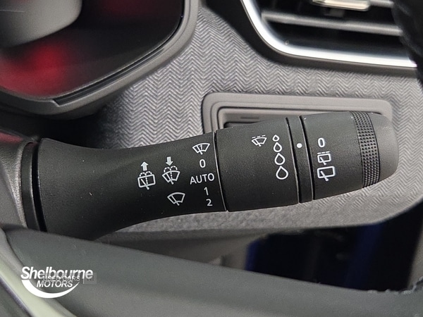 Used Renault Clio 2025 for sale - 77145032: Photo 32