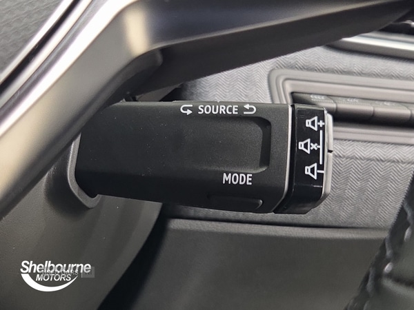 Used Renault Clio 2025 for sale - 77145032: Photo 46