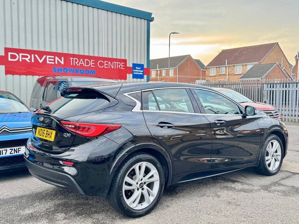 Used Infiniti Q30 2016 for sale - 77805887: Photo 16