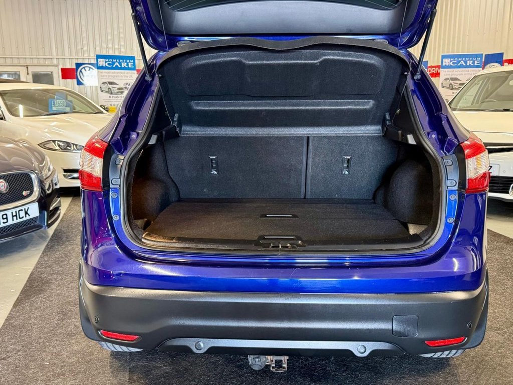 Used Nissan Qashqai 2015 for sale - 78145135: Photo 6