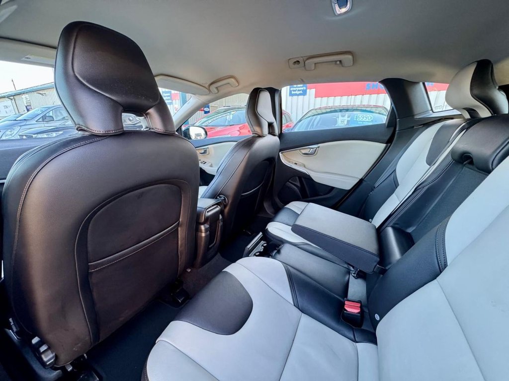 Used Volvo V40 2014 for sale - 77920024: Photo 14