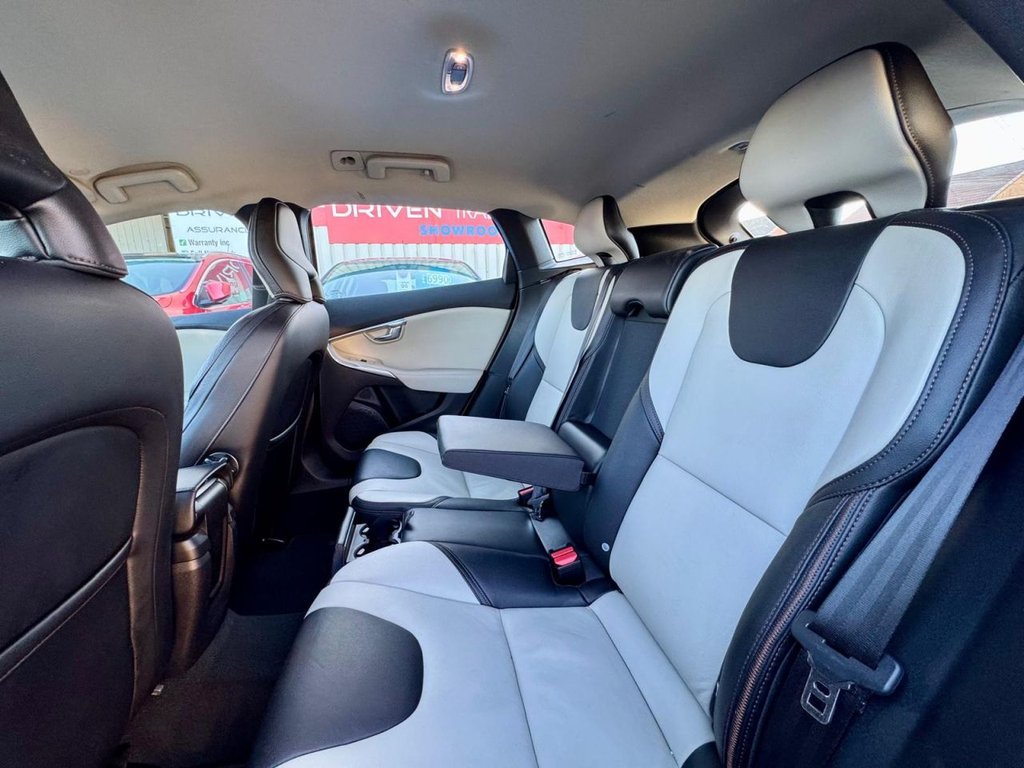 Used Volvo V40 2014 for sale - 77920024: Photo 16