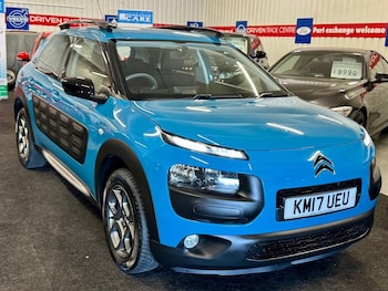 2017 (17) - 1.6 BlueHDi Feel Hatchback 5dr Diesel Manual Euro 6 (100 ps)