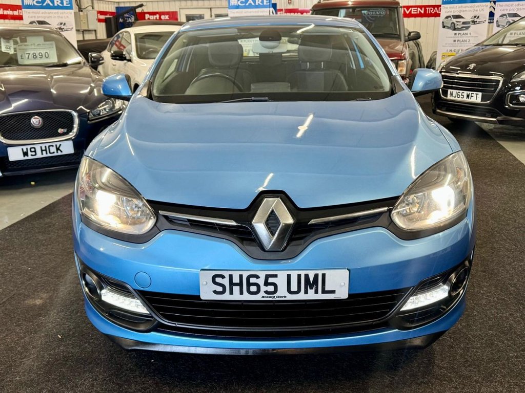 Used Renault Megane 2015 for sale - 77897615: Photo 2