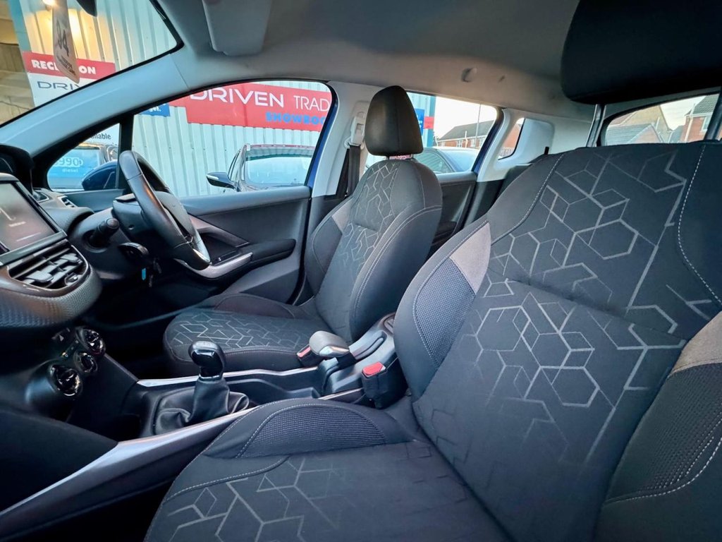 Used Peugeot 2008 2013 for sale - 77258132: Photo 11