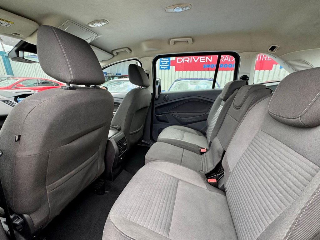 Used Ford Grand C-Max 2018 for sale - 77258139: Photo 19